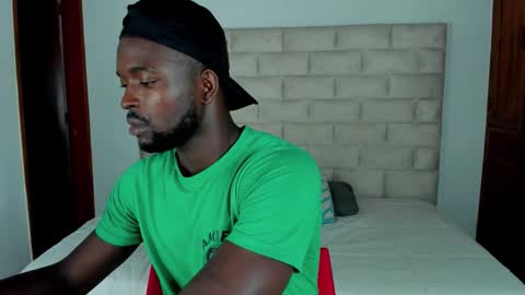 Snapshot of dylantaylor_1 chatting on November 10, 2025, 12:15 pm Dylan Taylor online show from November 10, 2025, 12:15 pm