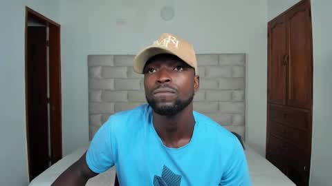 Snapshot of dylantaylor_1 chatting on November 16, 2025, 12:11 pm Dylan Taylor online show from November 16, 2025, 12:11 pm