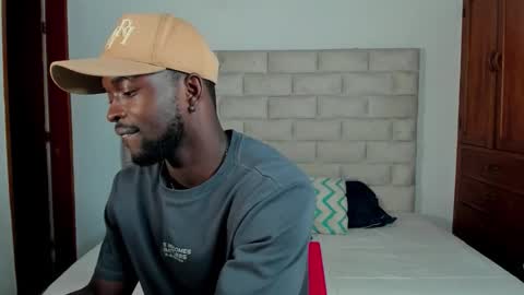 Snapshot of dylantaylor_1 chatting on November 22, 2025, 12:37 pm Dylan Taylor online show from November 22, 2025, 12:37 pm