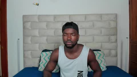 Snapshot of dylantaylor_1 chatting on December 4, 2025, 12:25 pm Dylan Taylor online show from December 4, 2025, 12:25 pm