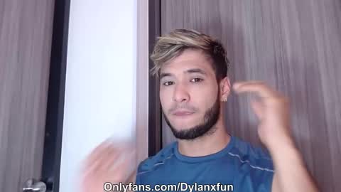 Snapshot of dylanxfun chatting on October 9, 2025, 12:14 pm dylanxfun online show from October 9, 2025, 12:14 pm