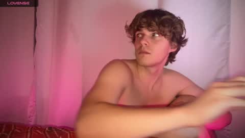 Snapshot of dymonted chatting on January 19, 2025, 6:09 am dymonted online show from January 19, 2025, 6:09 am