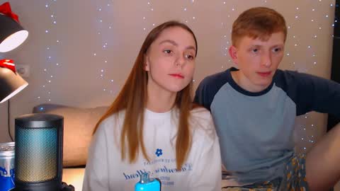 Snapshot of dyrinda chatting on January 20, 2025, 12:04 am Julia and Dima online show from January 20, 2025, 12:04 am