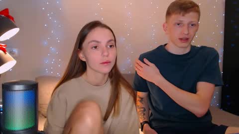 Snapshot of dyrinda chatting on February 9, 2025, 10:00 pm Julia and Dima online show from February 9, 2025, 10:00 pm