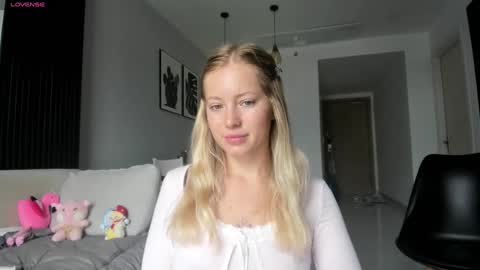 fansly - yourbestbaby online show from January 15, 2025, 2:27 am