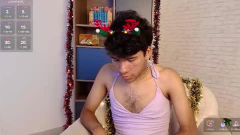 Snapshot of e_r_o_s_ chatting on November 26, 2025, 10:11 pm John online show from November 26, 2025, 10:11 pm