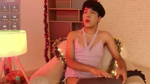 Snapshot of e_r_o_s_ chatting on November 27, 2025, 11:29 pm John online show from November 27, 2025, 11:29 pm