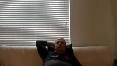 Snapshot of e_rectiom chatting on March 2, 2025, 10:38 pm Mr Wonderful online show from March 2, 2025, 10:38 pm