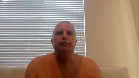 Snapshot of e_rectiom chatting on September 22, 2025, 3:36 pm Mr Wonderful online show from September 22, 2025, 3:36 pm