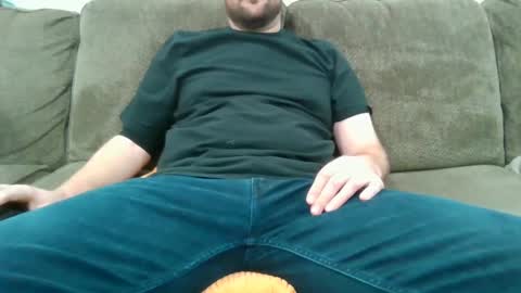 Snapshot of easy555555 chatting on December 9, 2024, 8:12 pm easy555555 online show from December 9, 2024, 8:12 pm