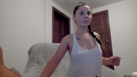 Snapshot of easyacee chatting on October 10, 2025, 3:44 pm easyacee online show from October 10, 2025, 3:44 pm