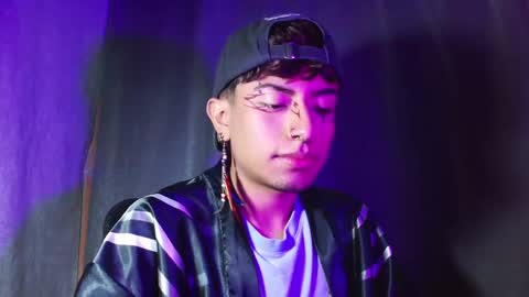 Snapshot of eather_luxury chatting on January 12, 2025, 11:58 pm eather_luxury online show from January 12, 2025, 11:58 pm