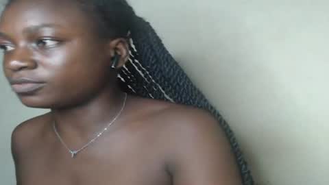 eatuupx online show from February 1, 2025, 1:02 am