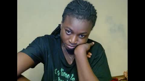 eatuupx online show from March 7, 2025, 4:57 am