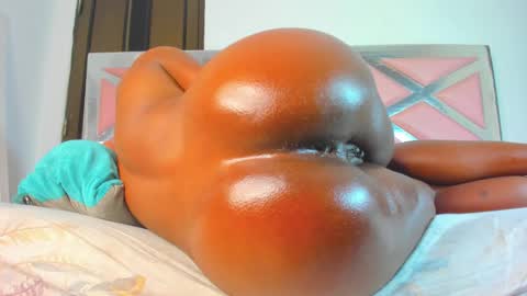 Snapshot of ebonnygoddess2 chatting on February 14, 2025, 11:42 pm 2 online show from February 14, 2025, 11:42 pm