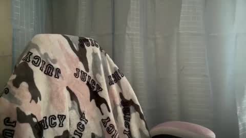 Snapshot of ebony8ivory chatting on February 17, 2025, 5:32 pm americnbarbie online show from February 17, 2025, 5:32 pm