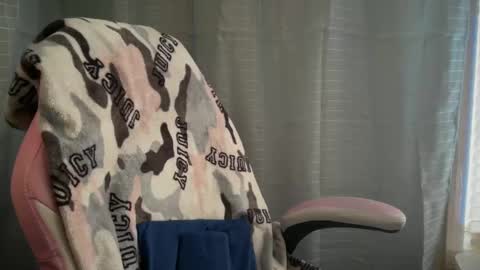 Snapshot of ebony8ivory chatting on February 22, 2025, 4:51 pm americnbarbie online show from February 22, 2025, 4:51 pm