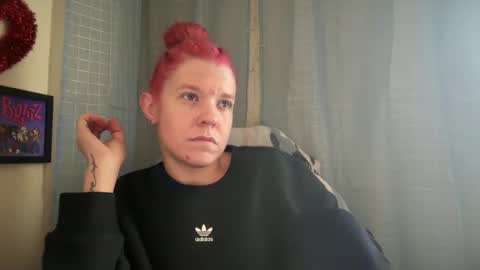 Snapshot of ebony8ivory chatting on March 5, 2025, 9:04 pm americnbarbie online show from March 5, 2025, 9:04 pm