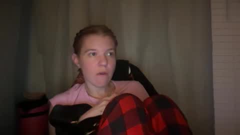 Snapshot of ebony8ivory chatting on September 25, 2025, 12:47 am americnbarbie online show from September 25, 2025, 12:47 am