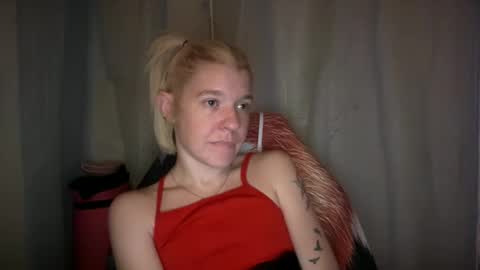 Snapshot of ebony8ivory chatting on October 5, 2025, 4:22 am americnbarbie online show from October 5, 2025, 4:22 am