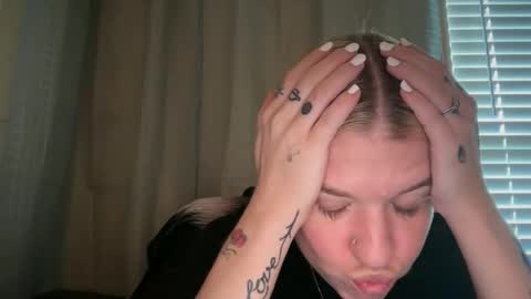 Snapshot of ebony8ivory chatting on November 1, 2025, 8:44 pm americnbarbie online show from November 1, 2025, 8:44 pm