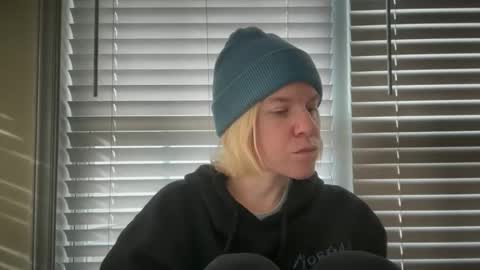 Snapshot of ebony8ivory chatting on November 13, 2025, 1:32 pm americnbarbie online show from November 13, 2025, 1:32 pm