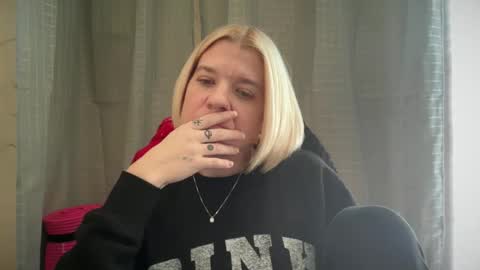 Snapshot of ebony8ivory chatting on November 25, 2025, 6:30 pm americnbarbie online show from November 25, 2025, 6:30 pm