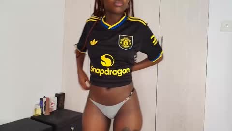 Snapshot of ebony_angelina chatting on October 24, 2025, 8:22 am Angelina online show from October 24, 2025, 8:22 am