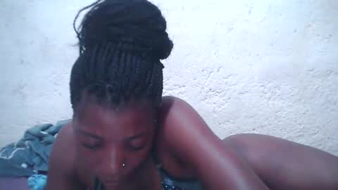 ebony_candy1998 online show from March 6, 2025, 8:41 am