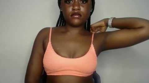 Snapshot of ebony_fatass chatting on September 14, 2025, 11:15 pm Ella online show from September 14, 2025, 11:15 pm