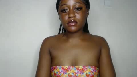 Snapshot of ebony_fatass chatting on September 16, 2025, 8:21 pm Ella online show from September 16, 2025, 8:21 pm