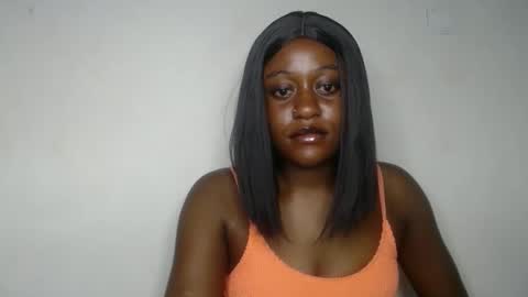 Snapshot of ebony_fatass chatting on September 20, 2025, 1:06 am Ella online show from September 20, 2025, 1:06 am