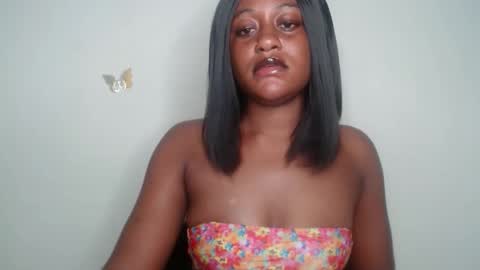 Snapshot of ebony_fatass chatting on October 5, 2025, 3:10 pm Ella online show from October 5, 2025, 3:10 pm
