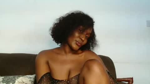 ebony online show from September 16, 2025, 5:58 pm