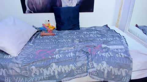 Snapshot of ebony_katterin chatting on February 5, 2025, 10:12 pm ebony_katterin online show from February 5, 2025, 10:12 pm