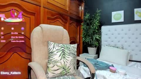 Snapshot of ebony_katterin chatting on November 11, 2025, 10:48 am ebony_katterin online show from November 11, 2025, 10:48 am