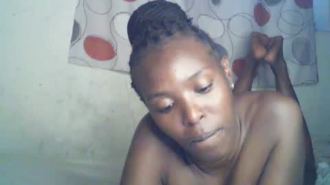 ebony_phoenix12 online show from October 10, 2025, 1:10 pm