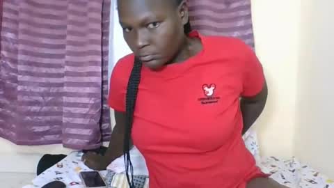 Snapshot of ebonyblack28 chatting on October 5, 2025, 11:08 am MELVINE online show from October 5, 2025, 11:08 am