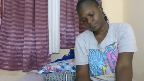 Snapshot of ebonyblack28 chatting on October 8, 2025, 9:12 pm MELVINE online show from October 8, 2025, 9:12 pm