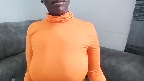 Snapshot of ebonycandymelani chatting on March 2, 2025, 10:35 am Ebony Melanie online show from March 2, 2025, 10:35 am