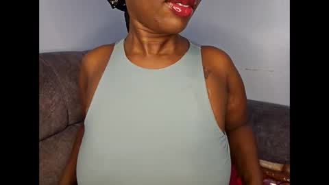 Snapshot of ebonycandymelani chatting on October 10, 2025, 9:03 pm Ebony Melanie online show from October 10, 2025, 9:03 pm