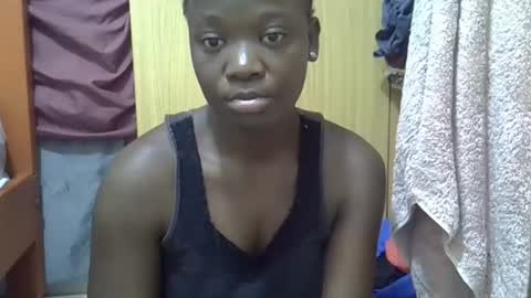 Snapshot of ebonydora chatting on October 27, 2025, 6:06 am ebonydora online show from October 27, 2025, 6:06 am