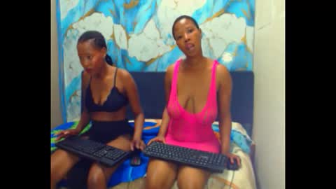 Snapshot of ebonyfirexx chatting on September 9, 2025, 6:46 am Life online show from September 9, 2025, 6:46 am