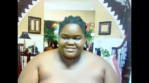 ebonyhotbuns4u2luv online show from March 5, 2025, 10:10 pm