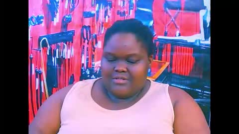 ebonyhotbuns4u2luv online show from October 26, 2025, 9:21 pm