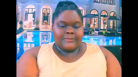 ebonyhotbuns4u2luv online show from November 26, 2025, 7:37 pm