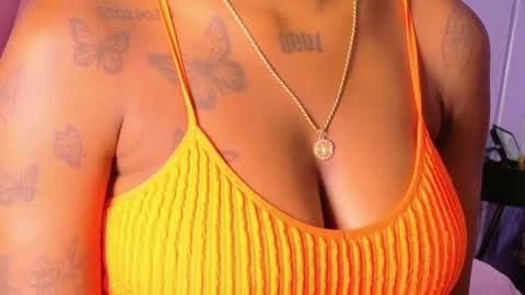 Snapshot of ebonyndsavage chatting on October 18, 2025, 6:19 pm ebonyndsavage online show from October 18, 2025, 6:19 pm