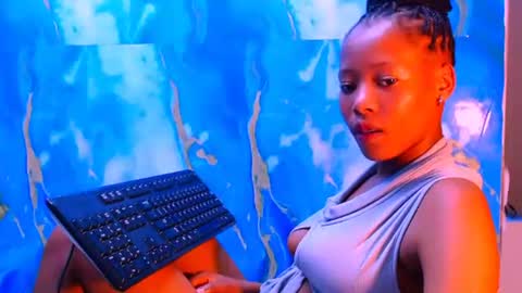 Snapshot of ebonypretty69 chatting on December 4, 2025, 6:44 am ebonypretty69 online show from December 4, 2025, 6:44 am