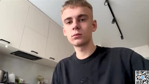 Snapshot of echowraith chatting on September 14, 2025, 6:01 am echowraith online show from September 14, 2025, 6:01 am