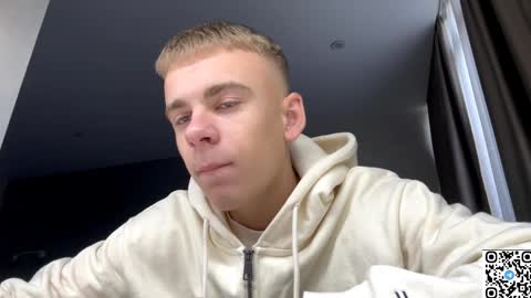 Snapshot of echowraith chatting on October 22, 2025, 5:08 am echowraith online show from October 22, 2025, 5:08 am